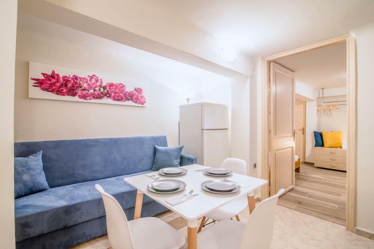 Cozy And Central Apartment Athens Exterior photo